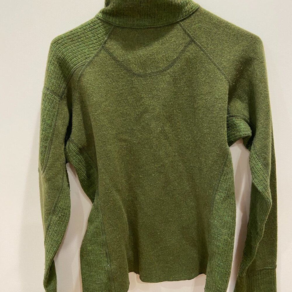 Mountain Hardware Full Zip Sweater - image 3